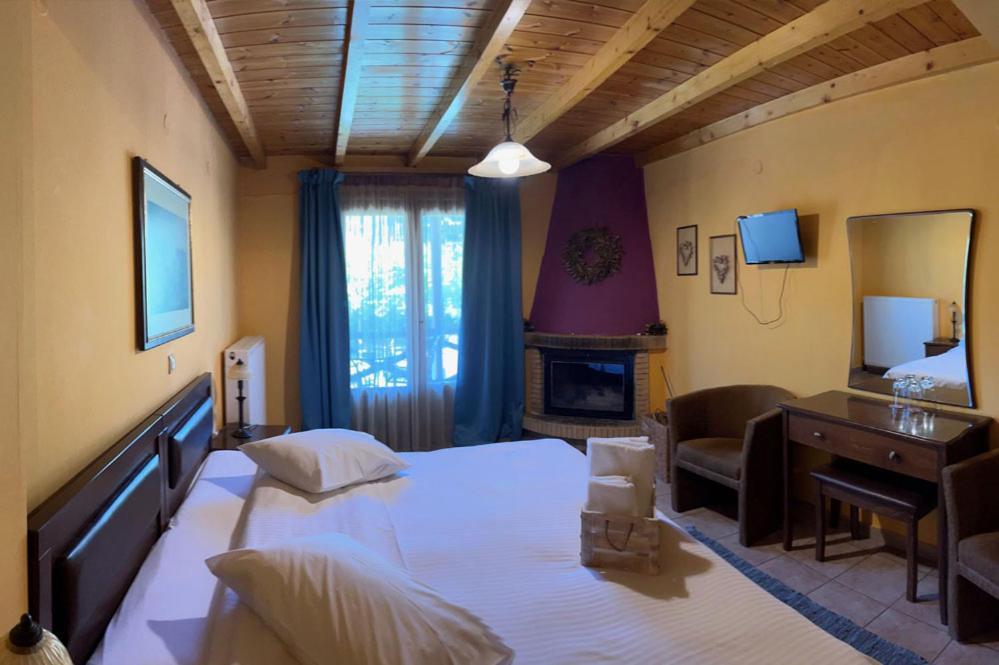 Guesthouse Teloni Vitina Extérieur photo
